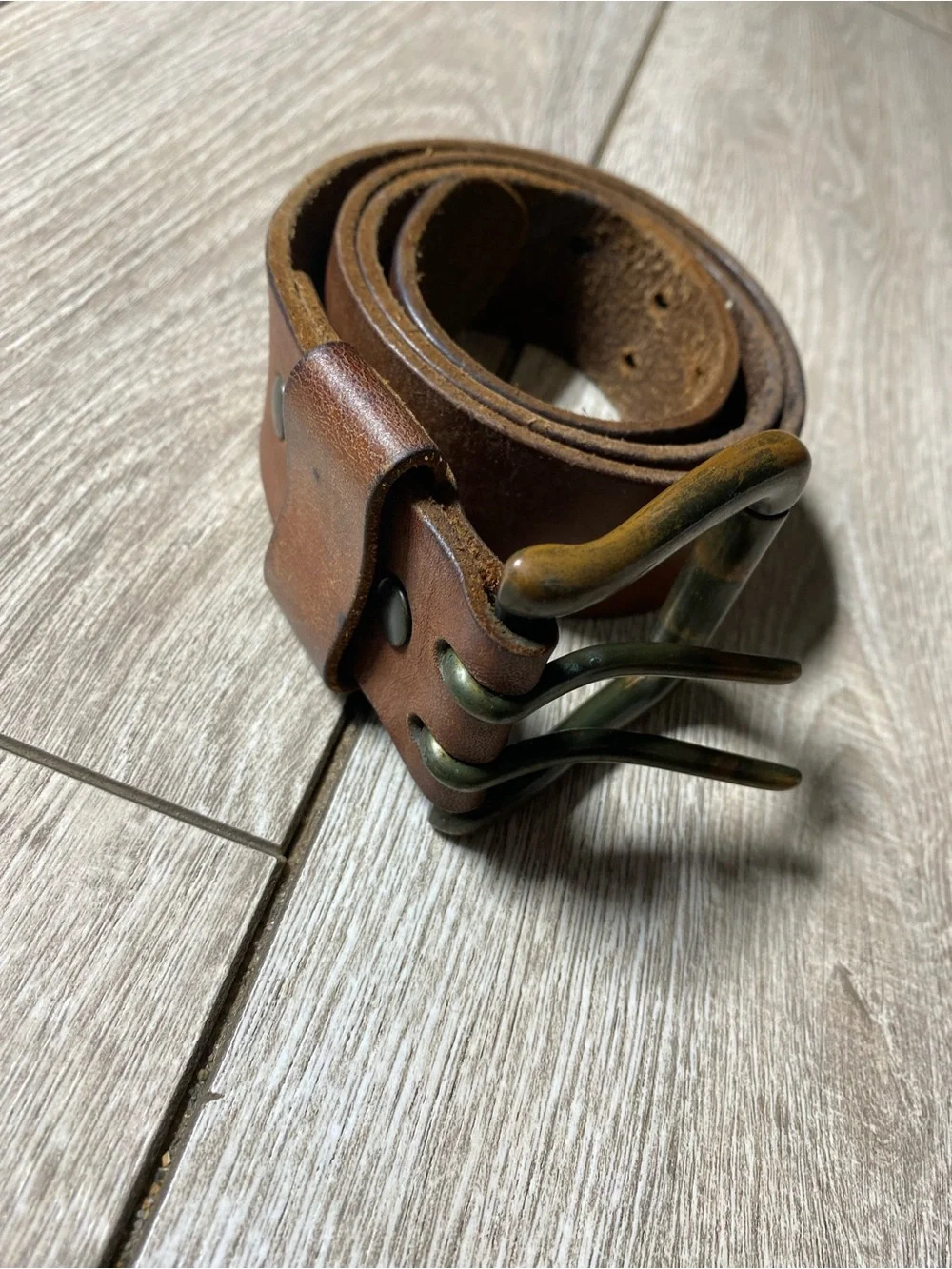 vintage Gap men's double-prong brown leather belt Sz 30 Y2K